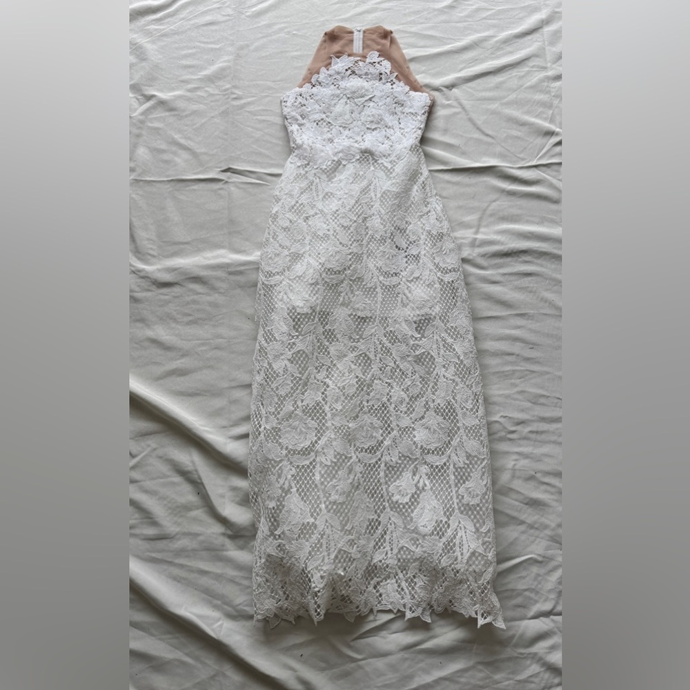 INNOVARE DENIM Chic Strapless White Lace Dress